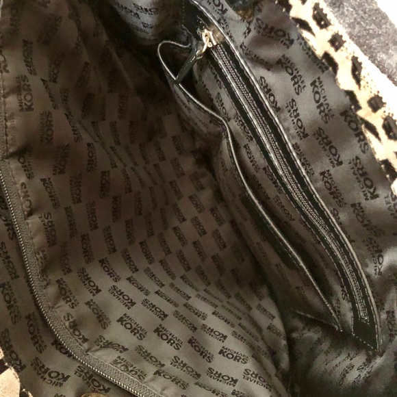 Like New Michael Kors Tote - Picture 3 of 3
